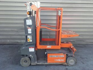 Navicella a gruppo di sollevamento verticale JLG TOUCAN DUO