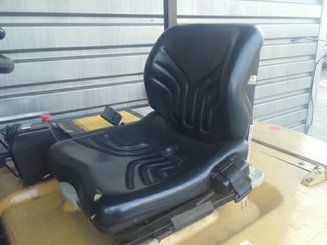 Carrello elevatore frontale a 4 ruote Caterpillar EP25K-PAC - 5