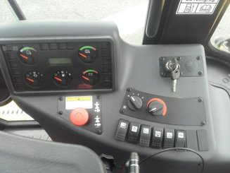 Carrello elevatore frontale a 4 ruote Hyster H16XM-12