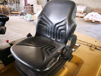 Carrello elevatore frontale a 4 ruote Caterpillar EP35K - 2
