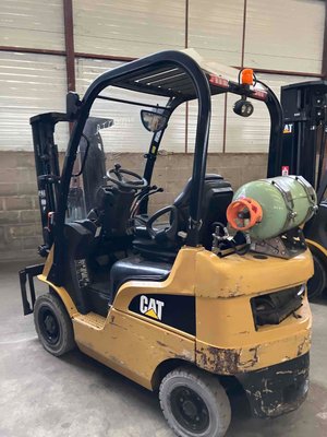 Carrello elevatore frontale a 4 ruote - GP15N