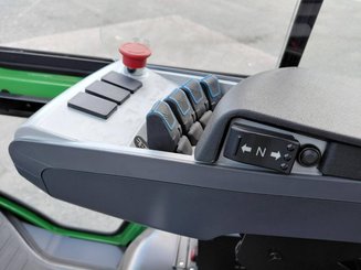 Carrello elevatore frontale a 4 ruote Hangcha XC25i - 9