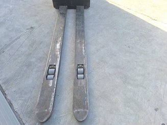 Commissionatore a basso livello Caterpillar N020NE