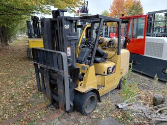 Carrello elevatore frontale a 4 ruote Caterpillar GC55K - 1