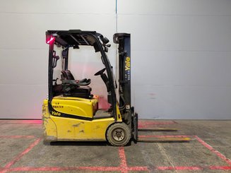 Carrello elevatore frontale a 3 ruote Yale ERP16VT SWB - 5