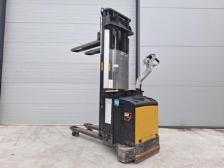 Stoccatori guida in accompagnamento Caterpillar NSV16Ni