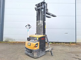Stoccatori guida in accompagnamento Caterpillar NSP16N2