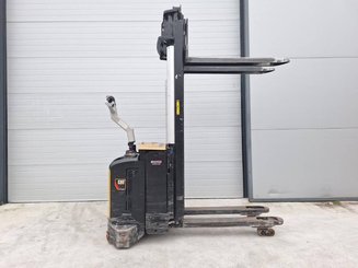 Stoccatori guida in accompagnamento Caterpillar NSV16Ni