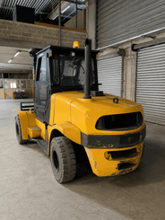 Carrello elevatore frontale a 4 ruote Yale GDP90VX