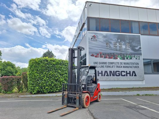 Carrello elevatore frontale a 4 ruote Hangcha XF35G-2 - 1