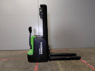 Stoccatori guida in accompagnamento Hangcha CDD12-XT1-SI
