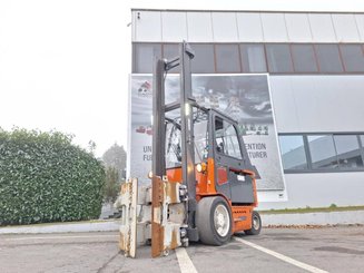 Carrello elevatore frontale a 4 ruote Carer Z70H