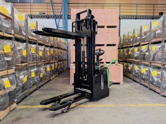 Stoccatori con piattaforma Hangcha CDD16-AC2S-LI