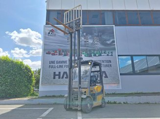 Carrello elevatore frontale a 4 ruote Yale GDP18VX - 4