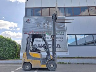 Carrello elevatore frontale a 4 ruote Yale GDP18VX - 7