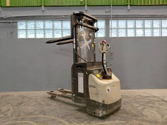 Stoccatori guida in accompagnamento Crown ESI4000-12 - 1