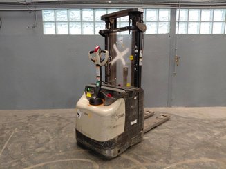 Stoccatori guida in accompagnamento Crown ESI4000-12 - 4