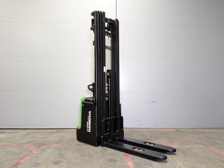 Stoccatori guida in accompagnamento Hangcha CDD20 XT1-SI - 4