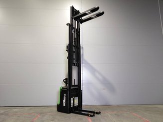 Stoccatori guida in accompagnamento Hangcha CDD20 XT1-SI - 7