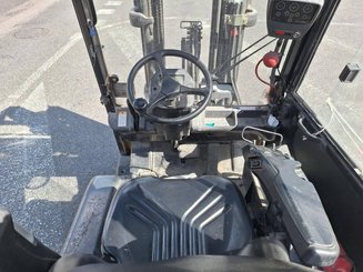 Carrello elevatore frontale a 3 ruote Caterpillar EP16NT