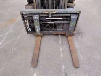 Carrello elevatore frontale a 4 ruote Caterpillar GP18NTD - 4