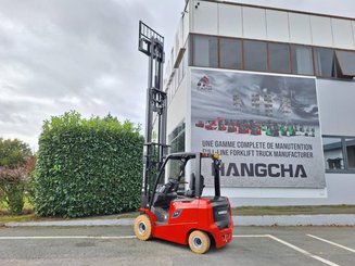 Carrello elevatore frontale a 4 ruote Hangcha AE25 - 10