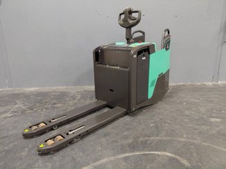 Transpallet con pedana Mitsubishi PBF25N3R MITSUBISHI - 1