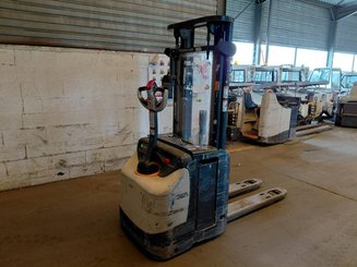 Stoccatori guida in accompagnamento Crown ESI4000-12 - 1