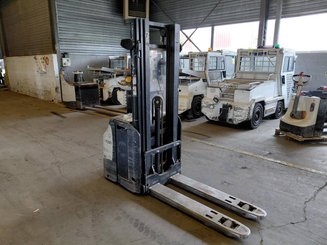 Stoccatori guida in accompagnamento Crown ESI4000-12 - 2
