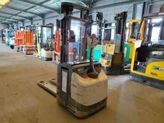 Stoccatori guida in accompagnamento Crown ESI4000-12 - 1