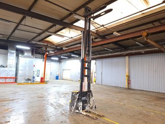 Stoccatori guida in accompagnamento Caterpillar NSP16N2