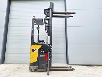 Stoccatori con pedana Caterpillar NSR20N