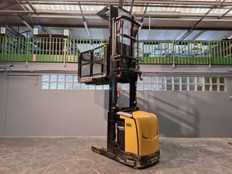 Carrelli commissionatori combinato Caterpillar NOH10N