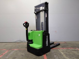 Stoccatori guida in accompagnamento Hangcha CDD16-XT1-SI