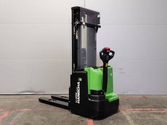 Stoccatori guida in accompagnamento Hangcha CDD16-XT1-SI