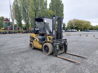 Carrello elevatore frontale a 4 ruote Caterpillar GP30NTD - 9