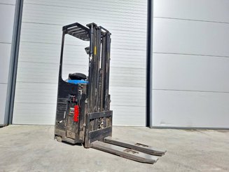 Stoccatori con pedana Caterpillar NSR16NI