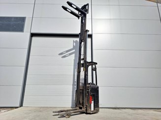 Stoccatori con pedana Caterpillar NSR16NI