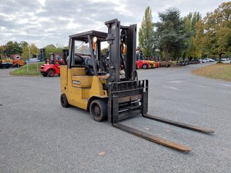 Carrello elevatore frontale a 4 ruote Caterpillar GC55K - 12