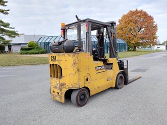 Carrello elevatore frontale a 4 ruote Caterpillar GC55K - 13