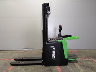 Stoccatori con piattaforma Hangcha CDD16-XT1S-SiL