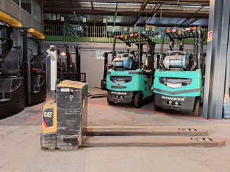 Transpallet guida in accompagnamento Caterpillar NPV20N2 - 3