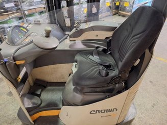 Carrelli retrattili Crown ESR 5260 - 19