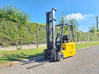 Carrello elevatore frontale a 3 ruote Yale ERP20 ATF - 1