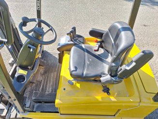 Carrello elevatore frontale a 3 ruote Yale ERP20 ATF - 13