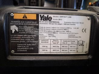 Carrello elevatore frontale a 3 ruote Yale ERP16VT - 11