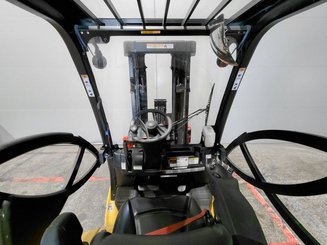 Carrello elevatore frontale a 4 ruote Yale GLP35VX - 6