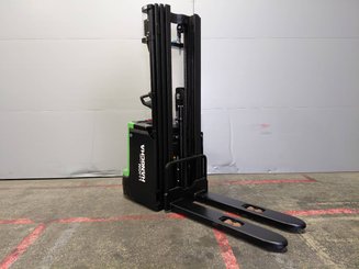 Stoccatori guida in accompagnamento Hangcha CDD16-XT1-SI