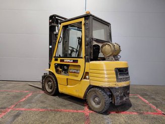 Carrello elevatore frontale a 4 ruote Caterpillar GP25 - 3