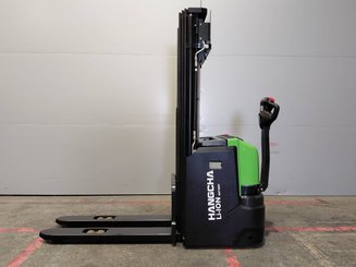 Stoccatori guida in accompagnamento Hangcha CDD16-XT1-SI - 2